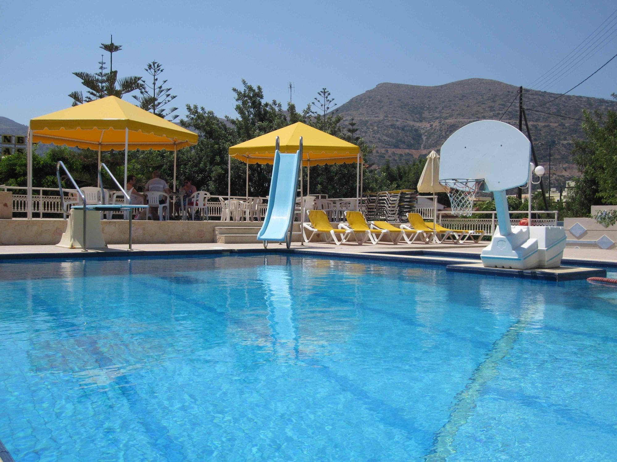 Amazones Villas Apartments Hersonissos  Bagian luar foto